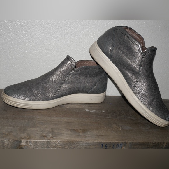 Ecco - Picture 4 of 5